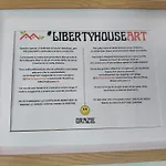 Liberty House Alps アパート