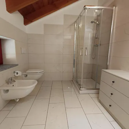 公寓 Liberty House Alps 夏特林